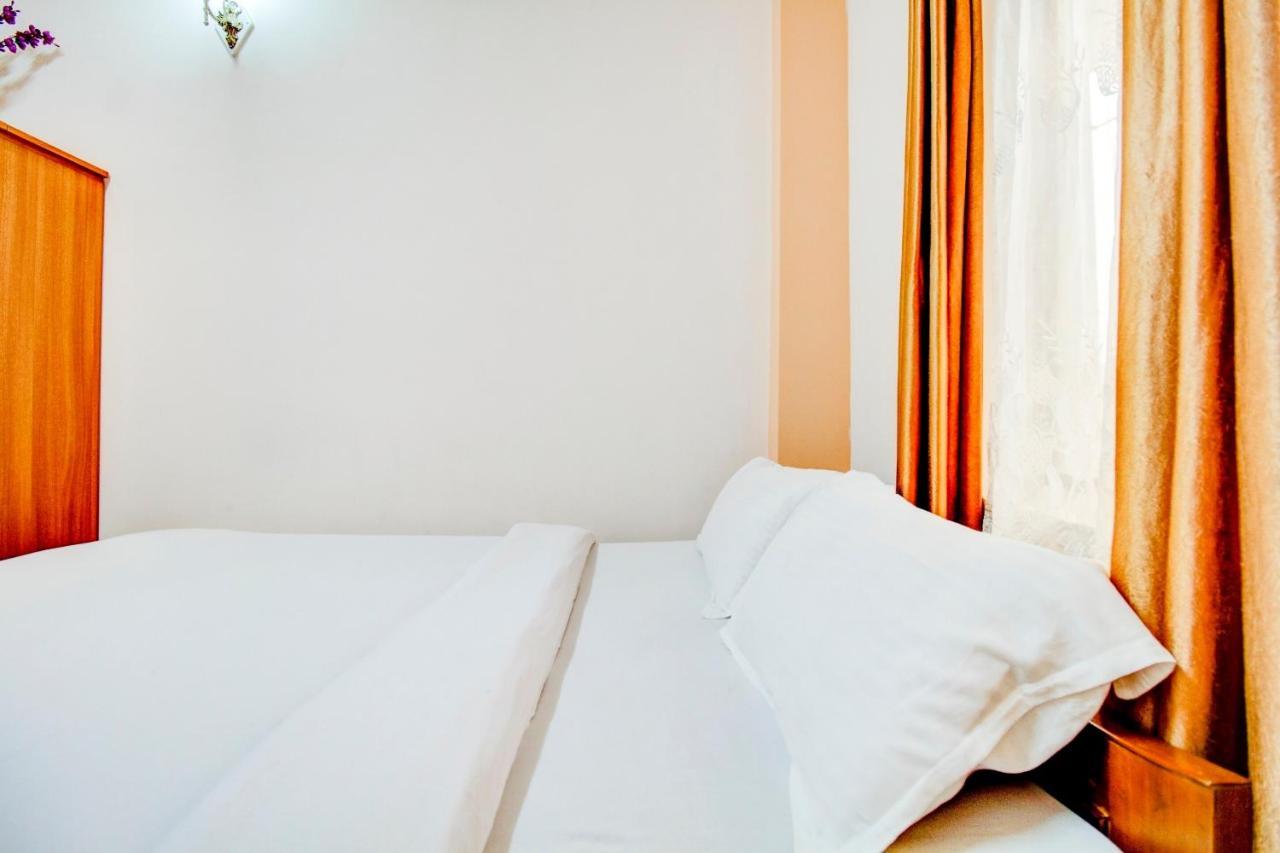 Capital O 79144 Coniferous Resort Cherrapunji Exterior foto