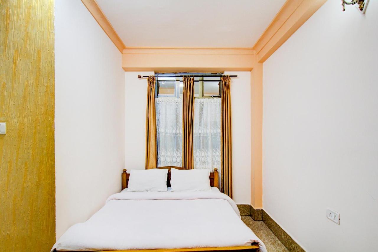 Capital O 79144 Coniferous Resort Cherrapunji Exterior foto
